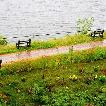 Lake City Resort أنرادابورام المظهر الخارجي الصورة