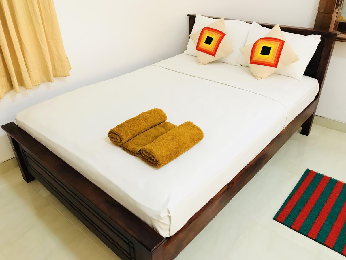 Lake City Resort أنرادابورام المظهر الخارجي الصورة