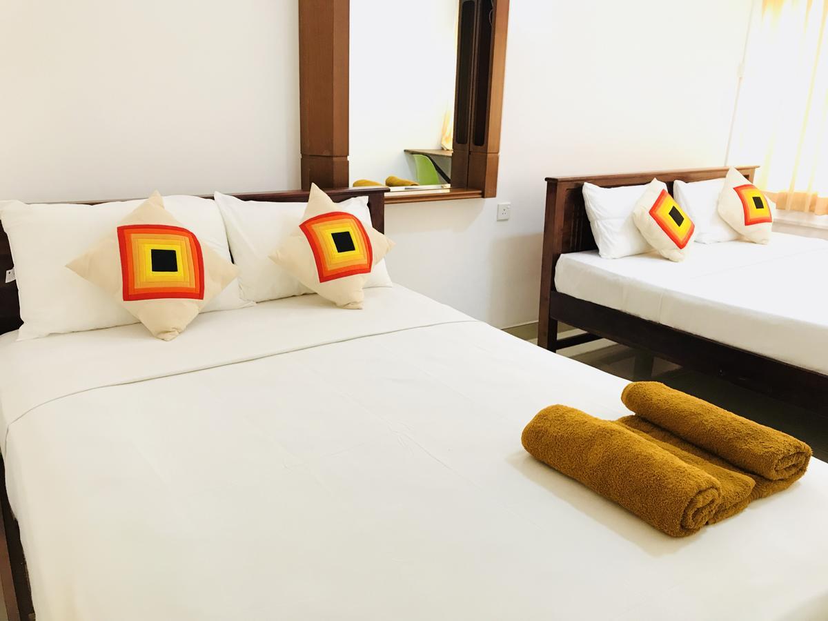 Lake City Resort أنرادابورام المظهر الخارجي الصورة